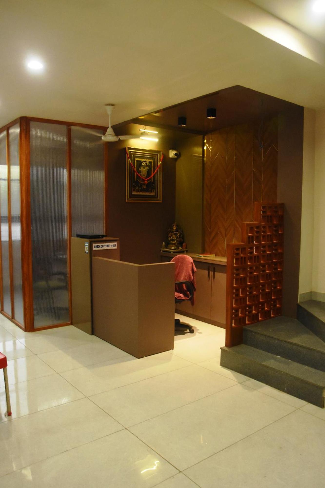 Hotel J K And Restaurant Morbi Exterior foto